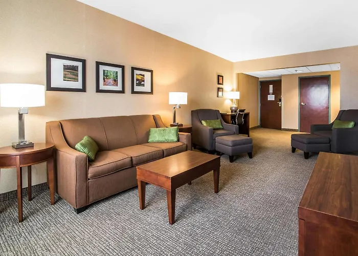 Quality Inn & Suites Towanda